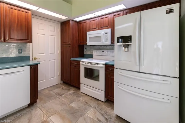 2361  Valparaiso  BLVD, North Fort Myers, FL 33917