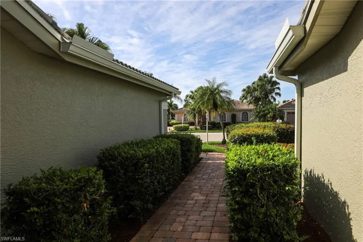 2361  Valparaiso  BLVD, North Fort Myers, FL 33917