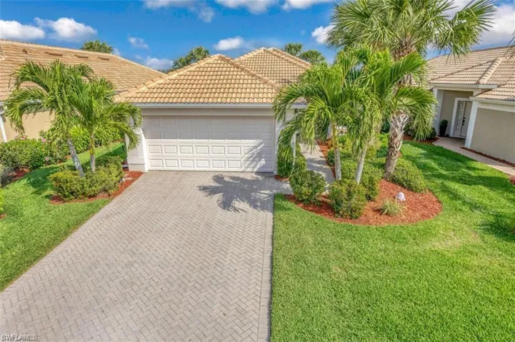 10025  Oakhurst  WAY, Fort Myers, FL 33913