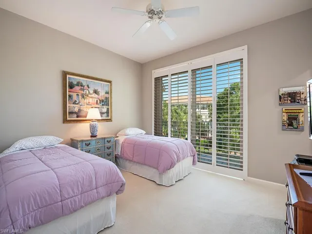 8430  Abbington  CIR, Naples, FL 34108