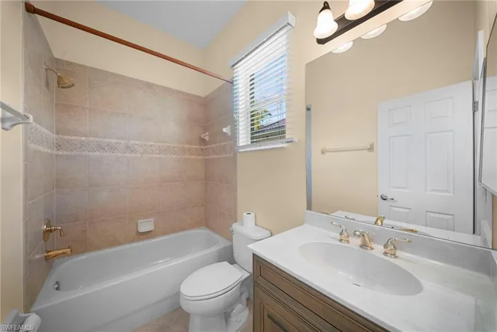 7914 Founders Cir, Naples, Florida 34104
