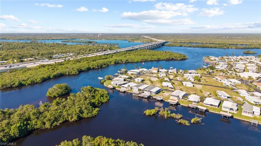 204 Sun Cir, Fort Myers, Florida 33905