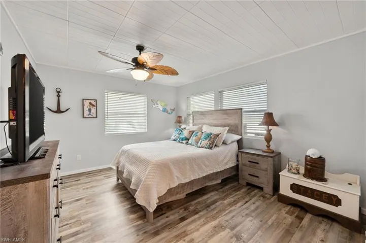 204 Sun Cir, Fort Myers, Florida 33905