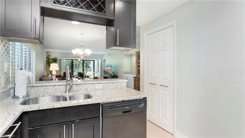 1545  Oyster Catcher  PT, Naples, FL 34105