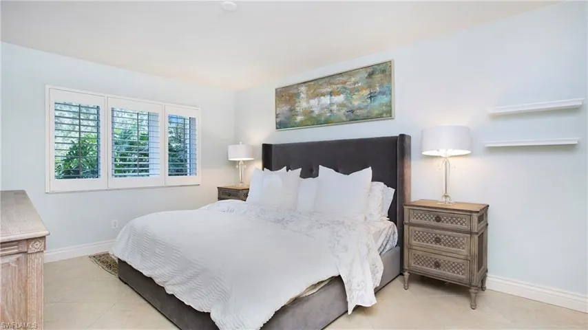 1545  Oyster Catcher  PT, Naples, FL 34105