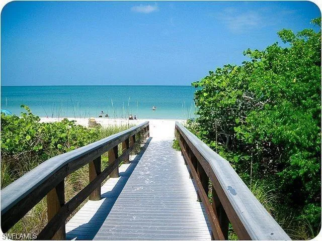 176 Lady Palm Dr, Naples Fl 34104