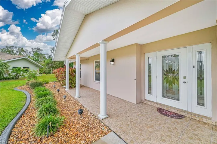 View of property entrance