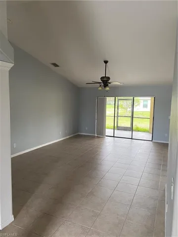 421 Nw 36th Ave, Cape Coral, Florida 33993