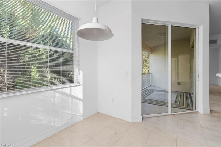 6010  Jonathans Bay  CIR, Fort Myers, FL 33908