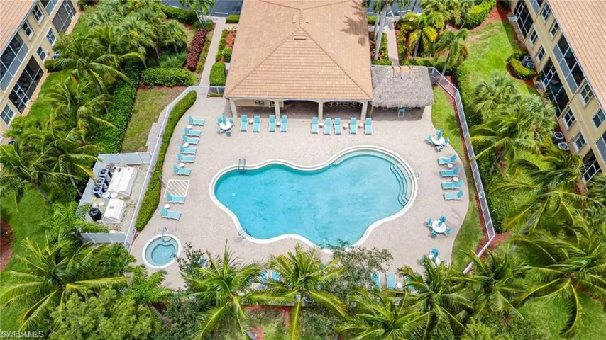 6010  Jonathans Bay  CIR, Fort Myers, FL 33908