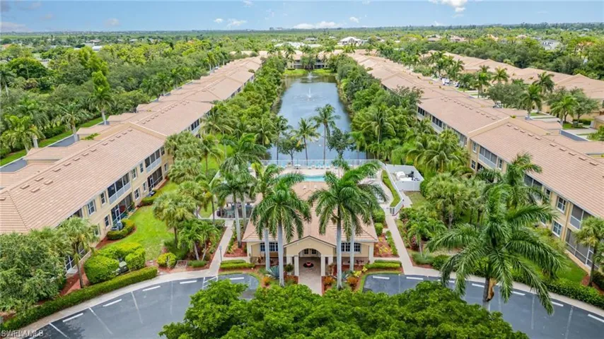 6010  Jonathans Bay  CIR, Fort Myers, FL 33908