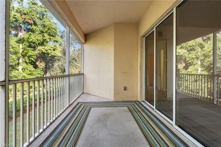 6010  Jonathans Bay  CIR, Fort Myers, FL 33908