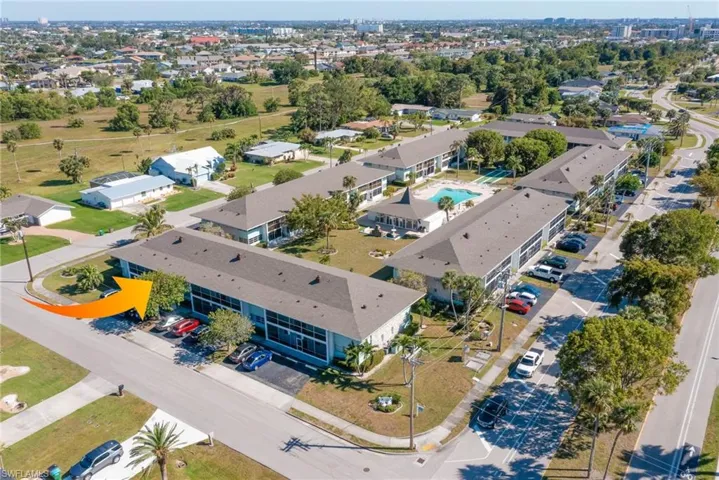 Birds eye view of property with a residential view