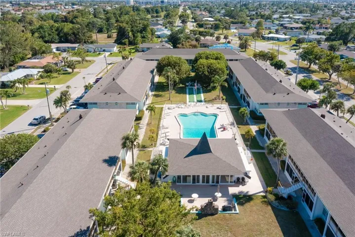 Drone / aerial view featuring a residential view