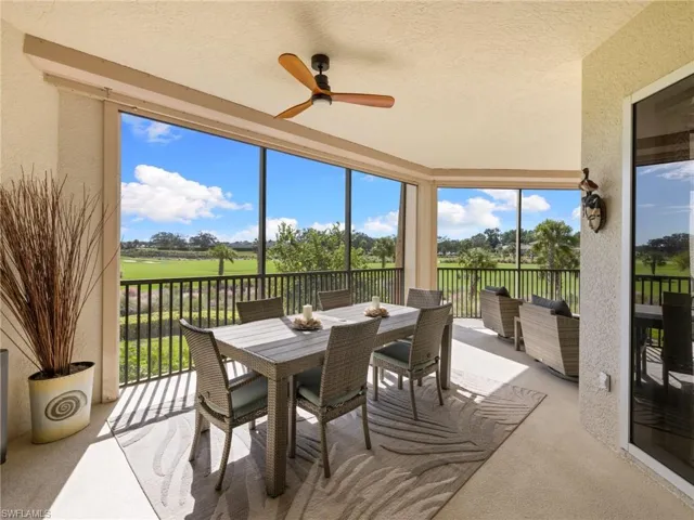 560 El Camino Real 1102, Naples, Florida 34119