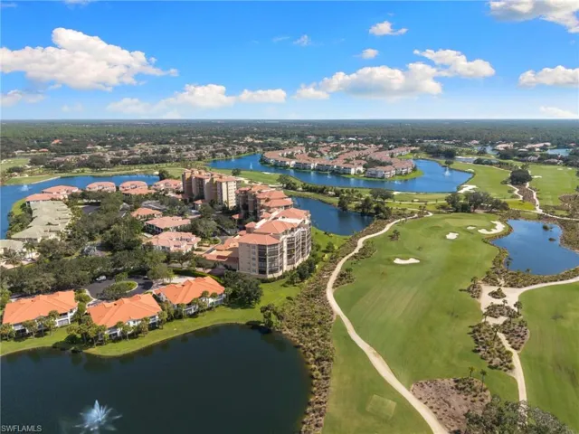 560 El Camino Real 1102, Naples, Florida 34119