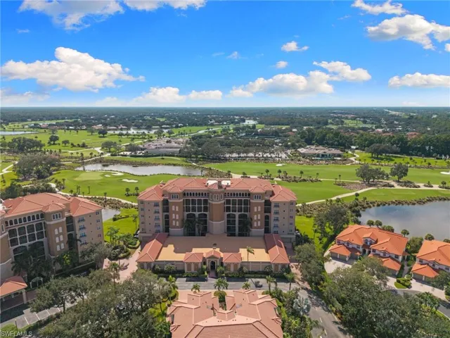 560 El Camino Real 1102, Naples, Florida 34119