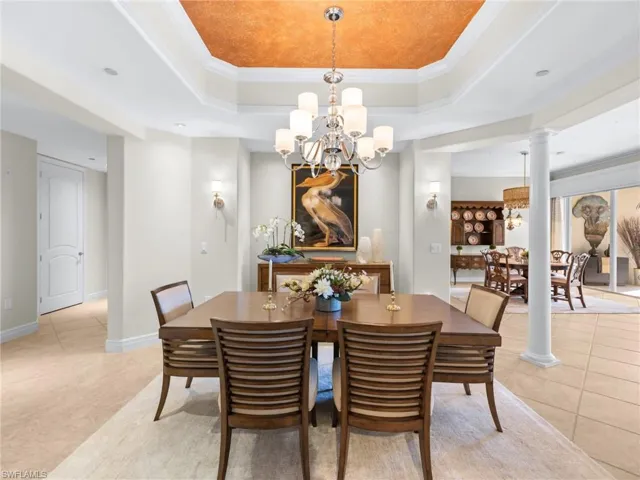 560 El Camino Real 1102, Naples, Florida 34119