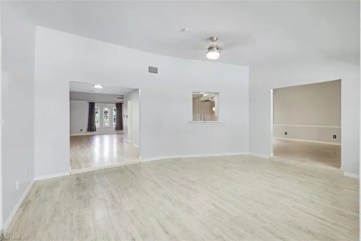 6840  Briarcliff  RD, Fort Myers, FL 33912