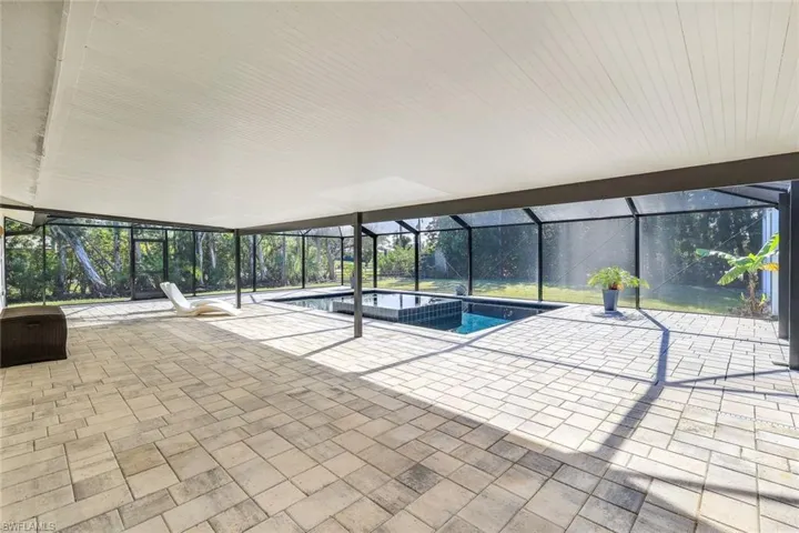 6840  Briarcliff  RD, Fort Myers, FL 33912