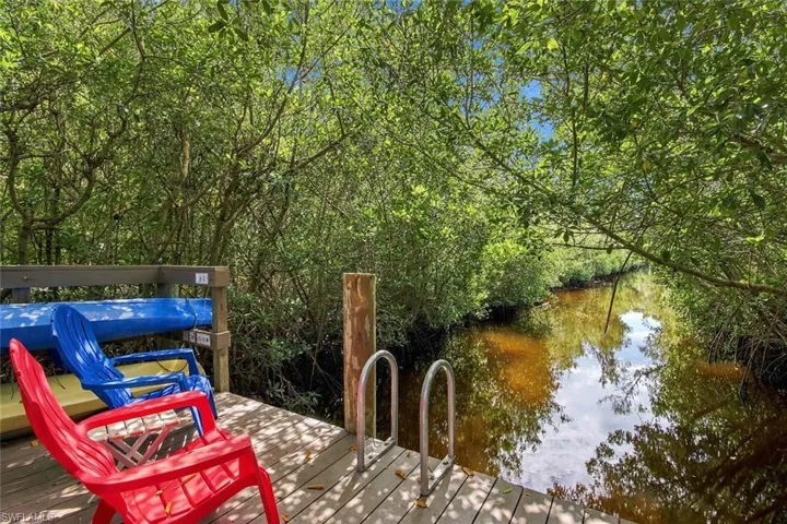 641 Periwinkle Way A-3, Sanibel, Florida 33957