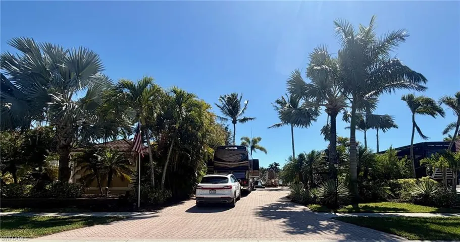 4869 Southern Breeze Dr, Naples, Florida 34114