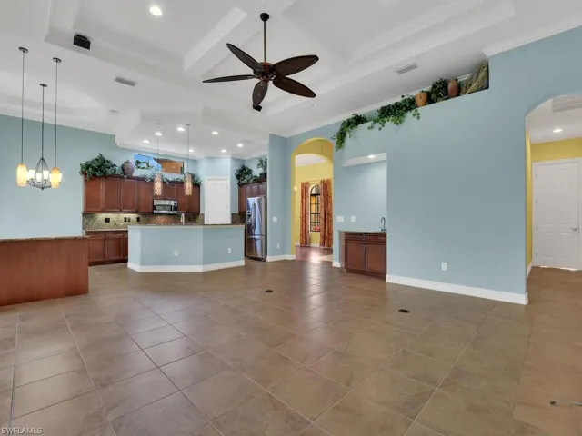 8847 Sarita CT, FORT MYERS FL 33912