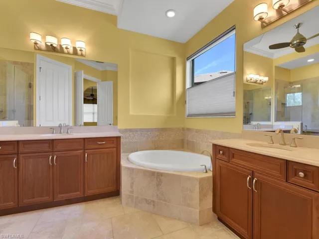 8847 Sarita CT, FORT MYERS FL 33912
