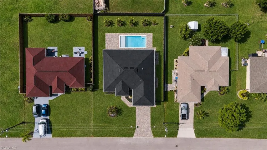 106 NE 11th  TER, Cape Coral, FL 33909