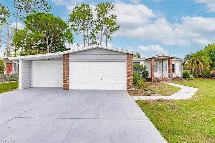 Third bay garage big enough for small vehicle or golf cart.