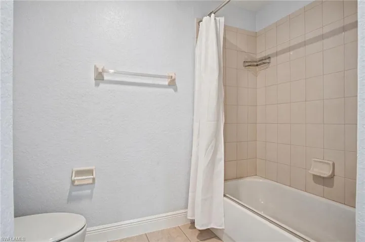 23560 Walden Center Dr 207, Estero, Florida 34134