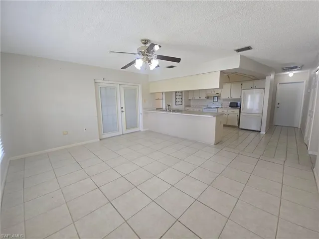 4472 30th Pl Sw, Naples, Florida 34116