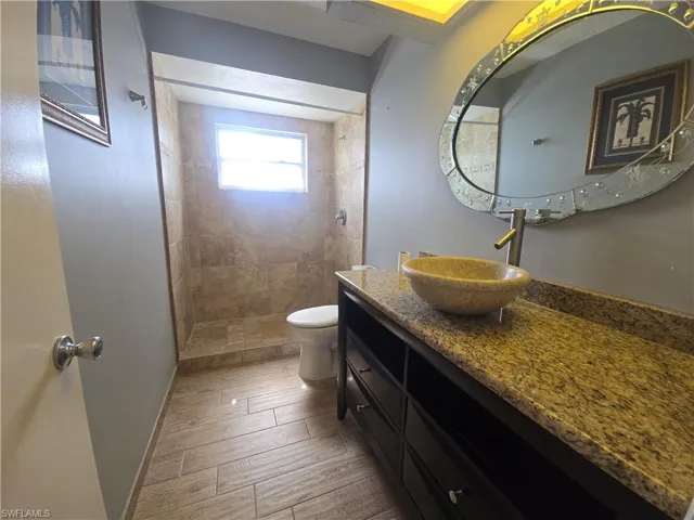 4472 30th Pl Sw, Naples, Florida 34116