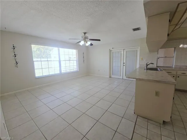 4472 30th Pl Sw, Naples, Florida 34116