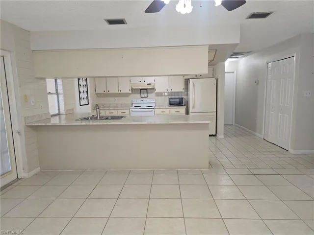 4472 30th Pl Sw, Naples, Florida 34116