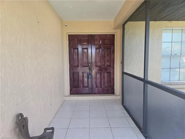 4472 30th Pl Sw, Naples, Florida 34116