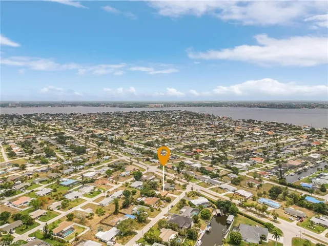 5251 Tower Dr, Cape Coral, Florida 33904