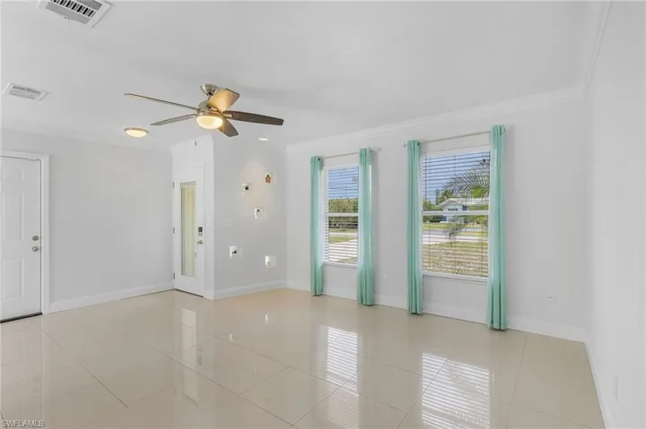 5251 Tower Dr, Cape Coral, Florida 33904