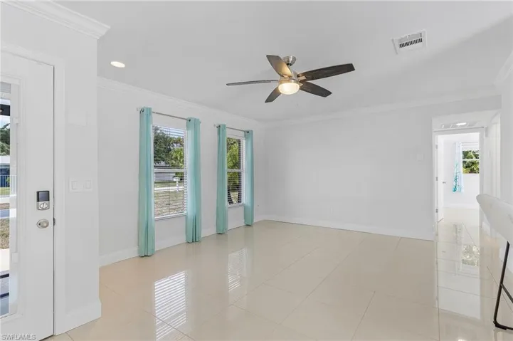 5251 Tower Dr, Cape Coral, Florida 33904