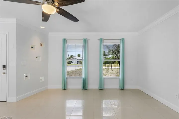 5251 Tower Dr, Cape Coral, Florida 33904