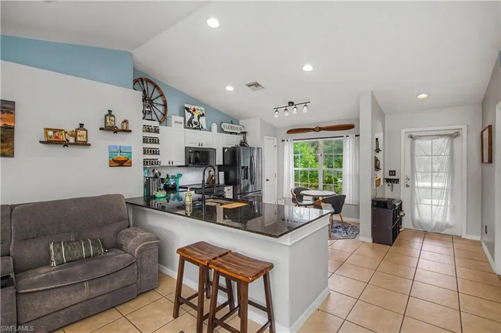 3837  Hillandale  ST, Fort Myers, FL 33905