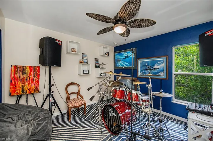 3837  Hillandale  ST, Fort Myers, FL 33905