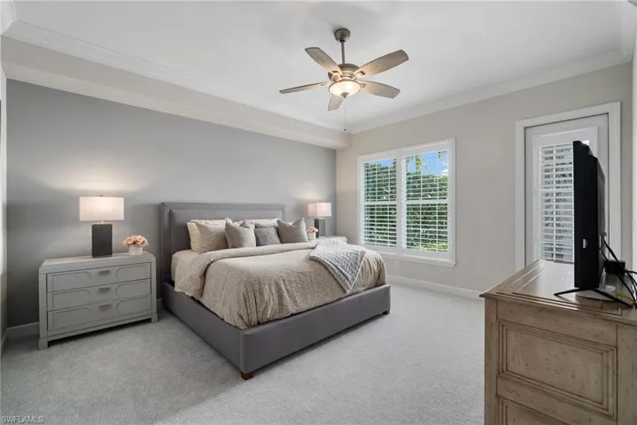 8008  Signature Club  CIR, Naples, FL 34113