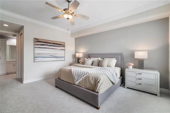 8008  Signature Club  CIR, Naples, FL 34113