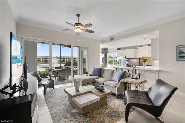 8008  Signature Club  CIR, Naples, FL 34113
