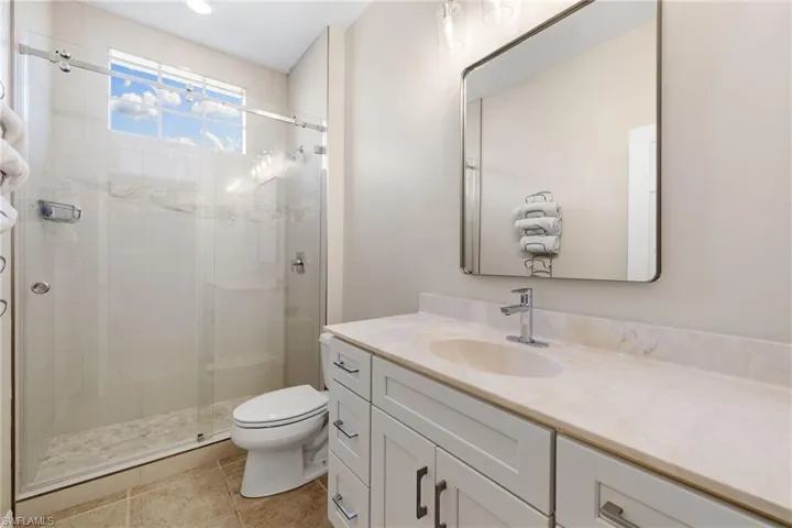 7090  Bay Woods Lake  CT, Fort Myers, FL 33908