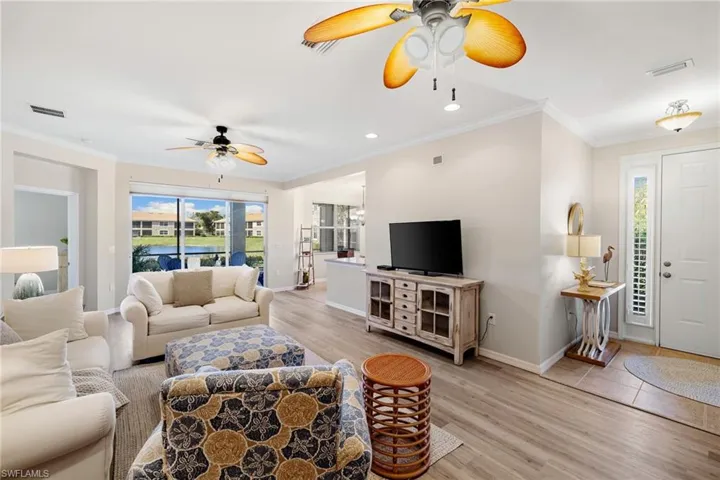 7090  Bay Woods Lake  CT, Fort Myers, FL 33908