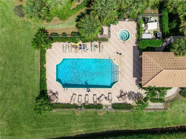 7090  Bay Woods Lake  CT, Fort Myers, FL 33908