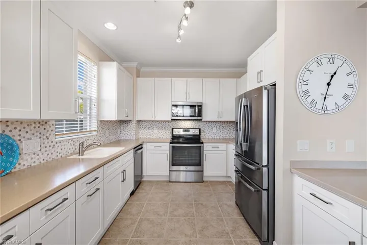 7090  Bay Woods Lake  CT, Fort Myers, FL 33908