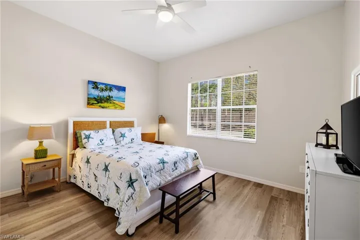 7090  Bay Woods Lake  CT, Fort Myers, FL 33908